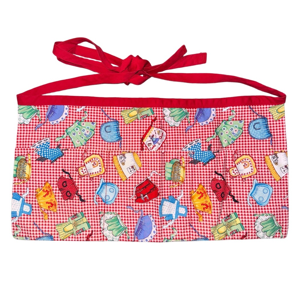 Server Apron with Fun Pattern and Red/White Checkered Background